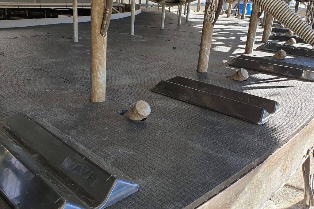 Interlocking Platform Mat on a rotary dairy platform